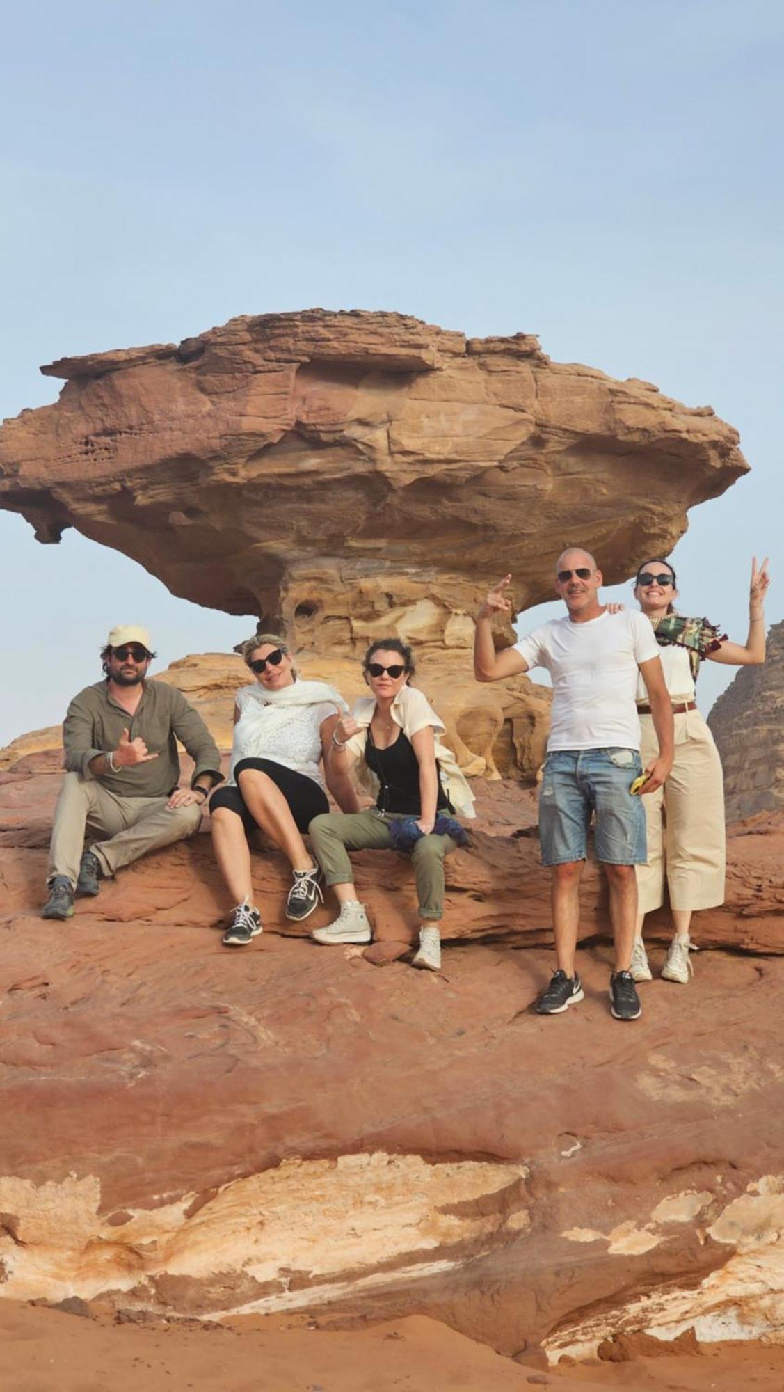 Titanic Camp Bed & Breakfast Wadi Rum Ngoại thất bức ảnh