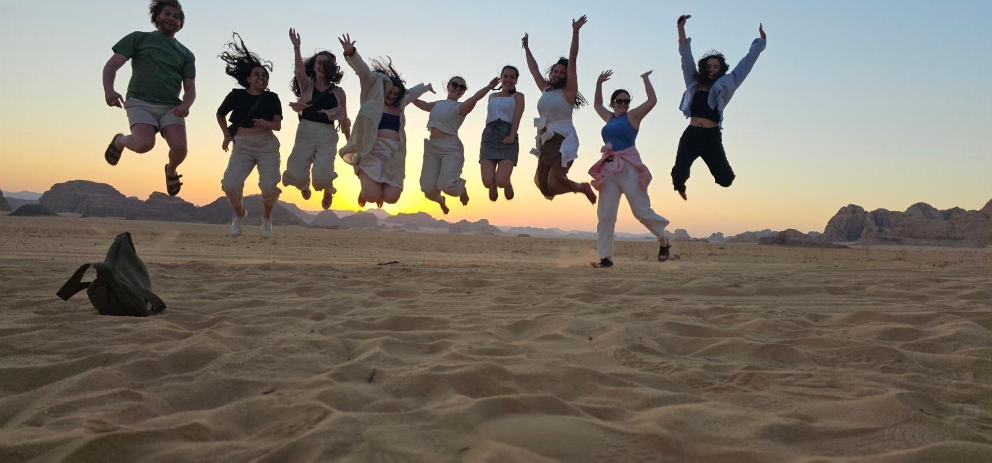 Titanic Camp Bed & Breakfast Wadi Rum Ngoại thất bức ảnh